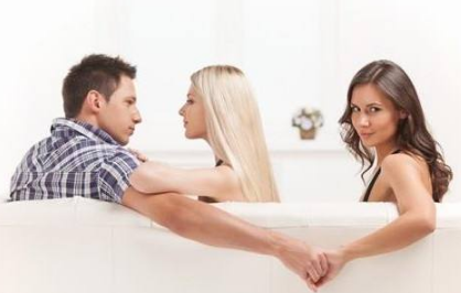 女人该如何处理丈夫第一次出轨?